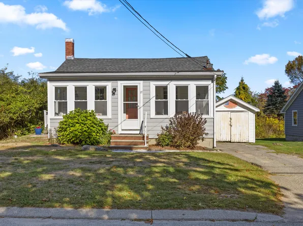 17 Greenwood Ave, Scarborough, ME 04074