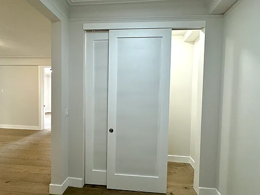 Sold by Certa Realty, Inc | media 9