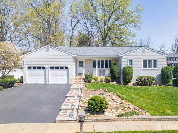 199 Brook Dr, Milltown, NJ 08850