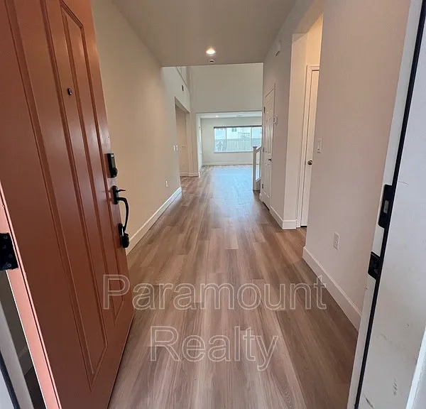 4202 Randa Way — Photo 4
