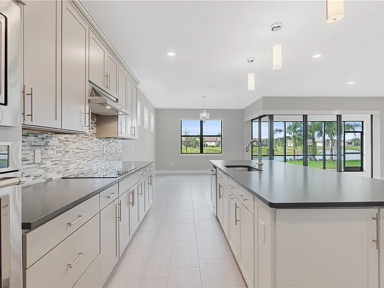 4088 Basket Oak Cir — Photo 9