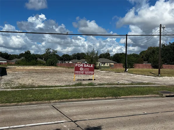 2310 Center St, Deer Park, TX 77536