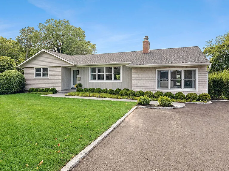 45 Breese Ln — Photo 2
