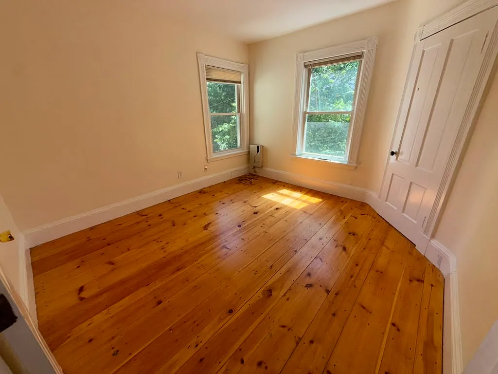 2 bed, $2,100 — Photo 2