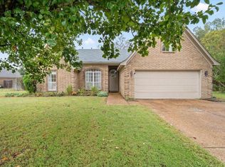 255 Cameron Dr, Oakland, TN 38060