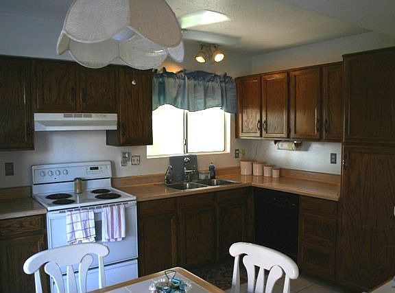 Look at all that storage!