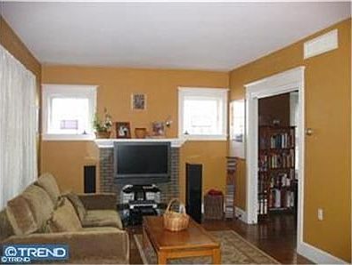5th image of 37 Franklin Ave