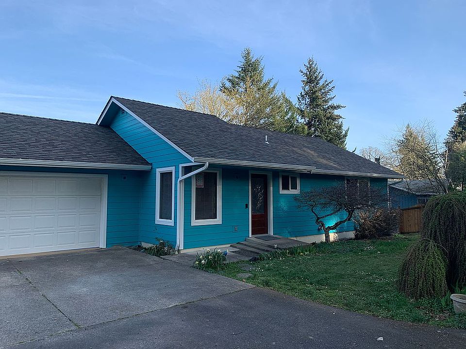 1st image of 388 Stoneway Dr NW
