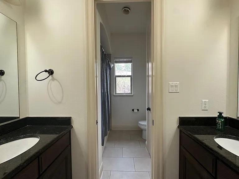 906 Madison Fork Dr — Photo 14