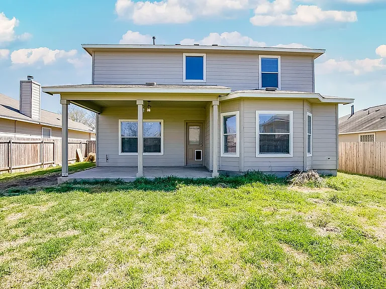 1110 Concan Dr — Photo 34