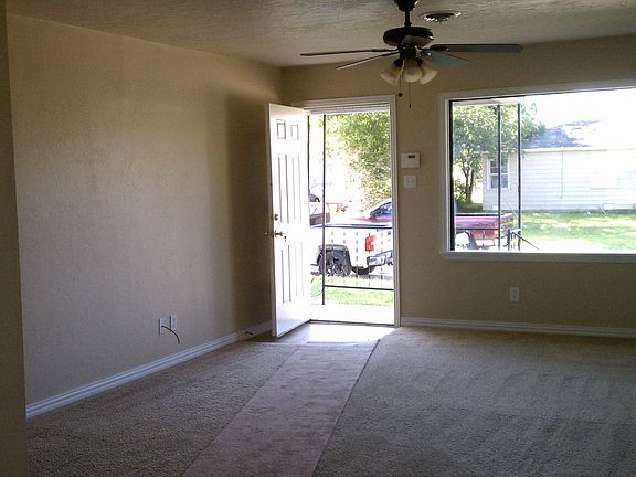 4th image of 2149 NW Ozmun Ave