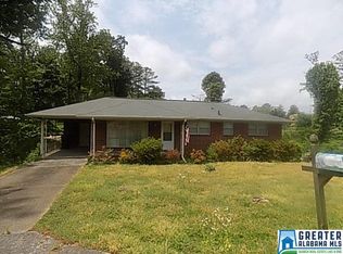 931 10th Pl, Pleasant Grove, AL 35127