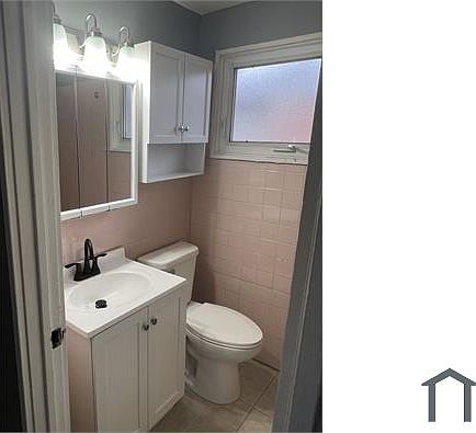 4th image of 5025 W Gladys Ave
