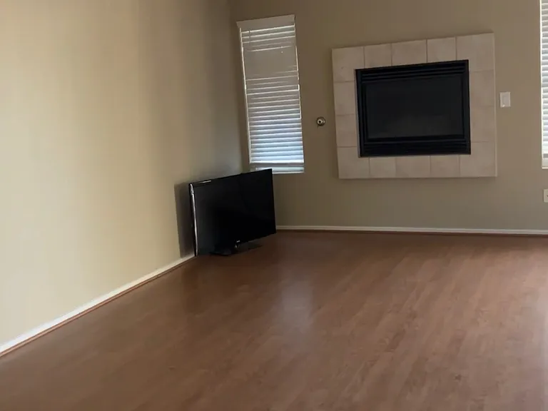 1264 Ivywood Dr — Photo 6