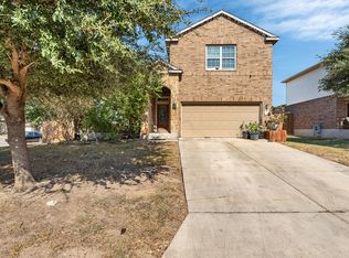 1944 EASTERN FINCH, New Braunfels, TX 78130