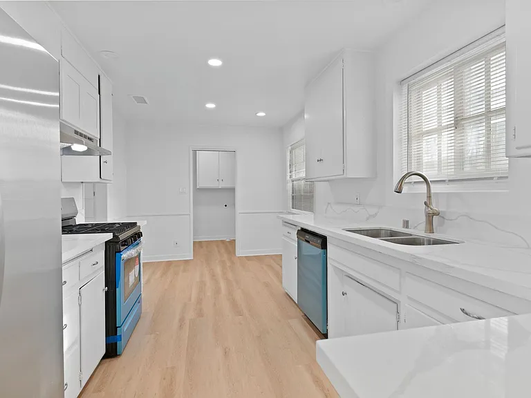 237 Belmont Avenue — Photo 5