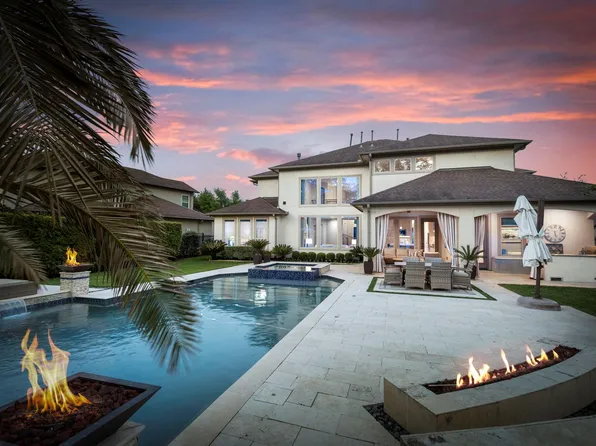 19 Pondera Point Dr, Tomball, TX 77375