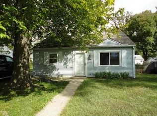 5202 N Roberts Rd, Peoria Heights, IL 61616