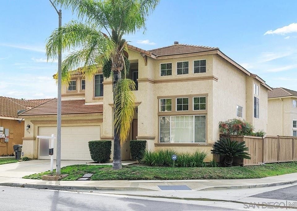 1st image of 3359 Avocado Vista Ln N