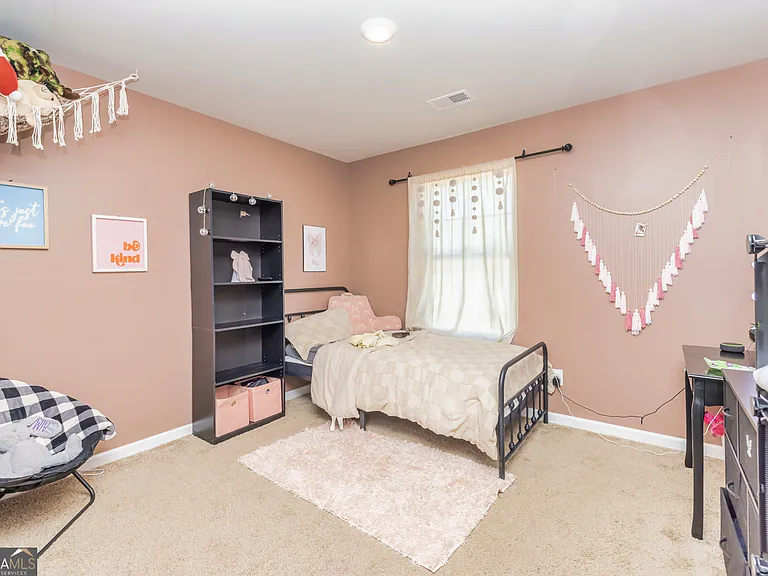 111 Tudor Way — Photo 26