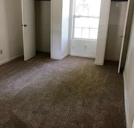 5th image of 223 N 13th St #A
