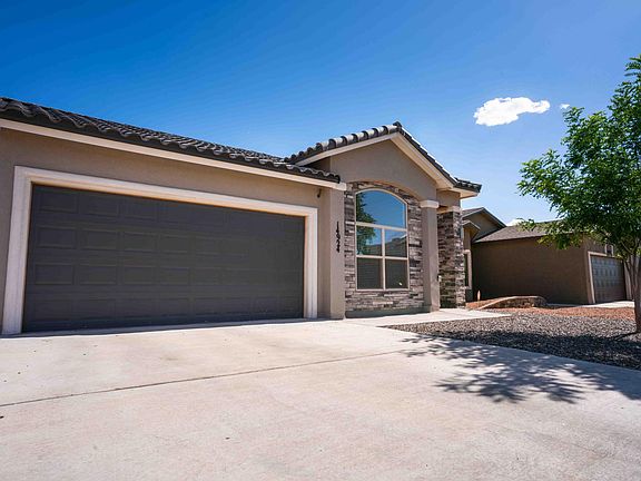 3rd image of 14924 Boer Trail Ave