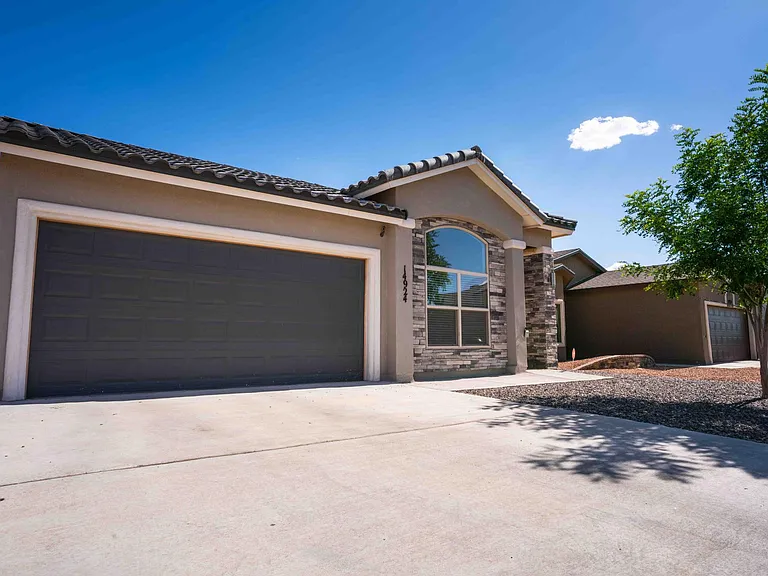 14924 Boer Trail Ave — Photo 3