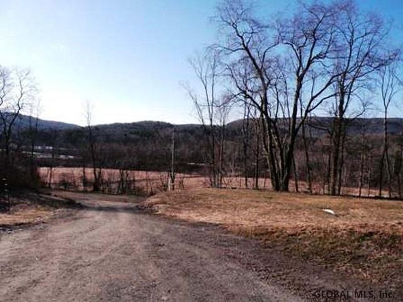 5th image of TUNNEL HILL Road