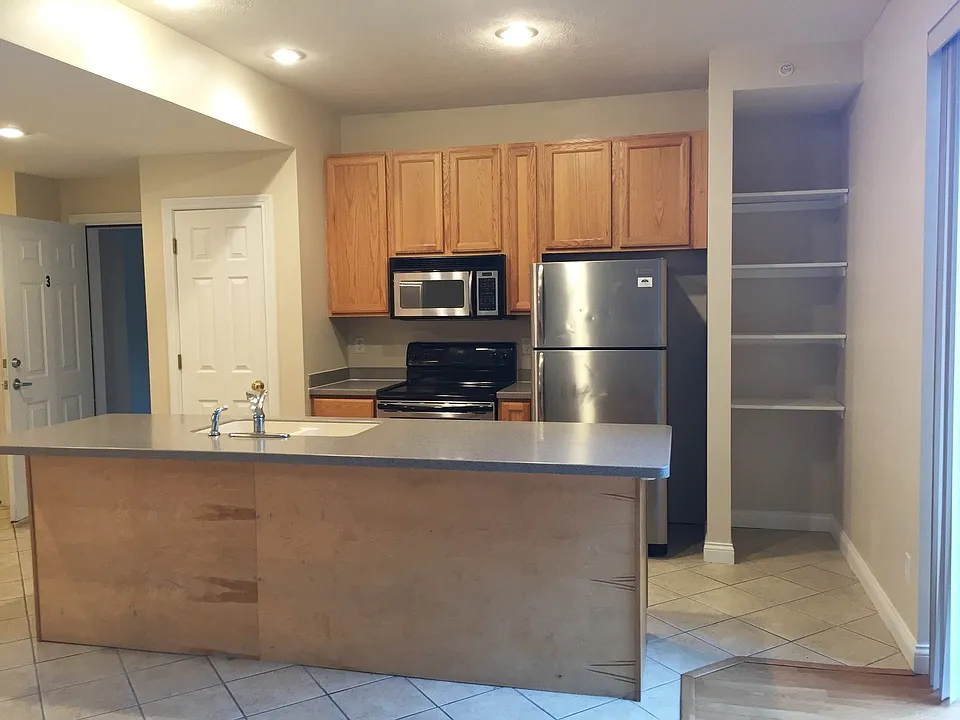 Waterview Apartments