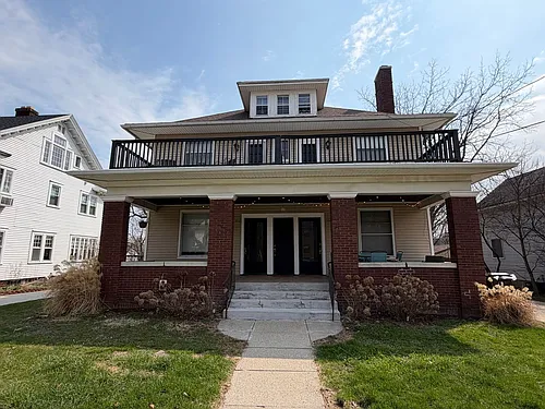 314 N Sycamore St Photo 1