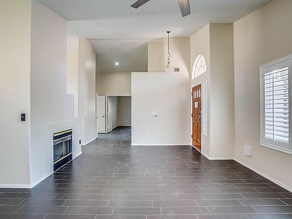4th image of 4202 E Muirwood Dr
