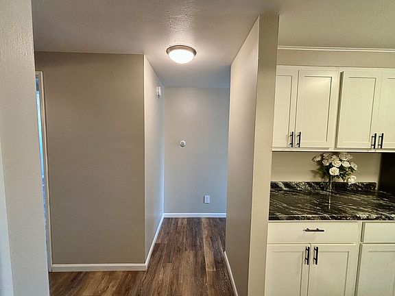 3rd image of 1116 Ann St APT 2