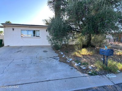 2418 S Palm Springs Dr, Tucson, AZ, 85710