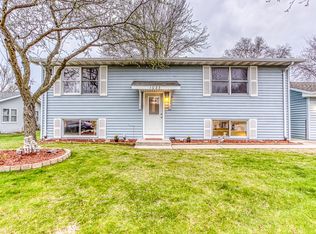 1023 Carmen Ave, Sheboygan, WI 53081