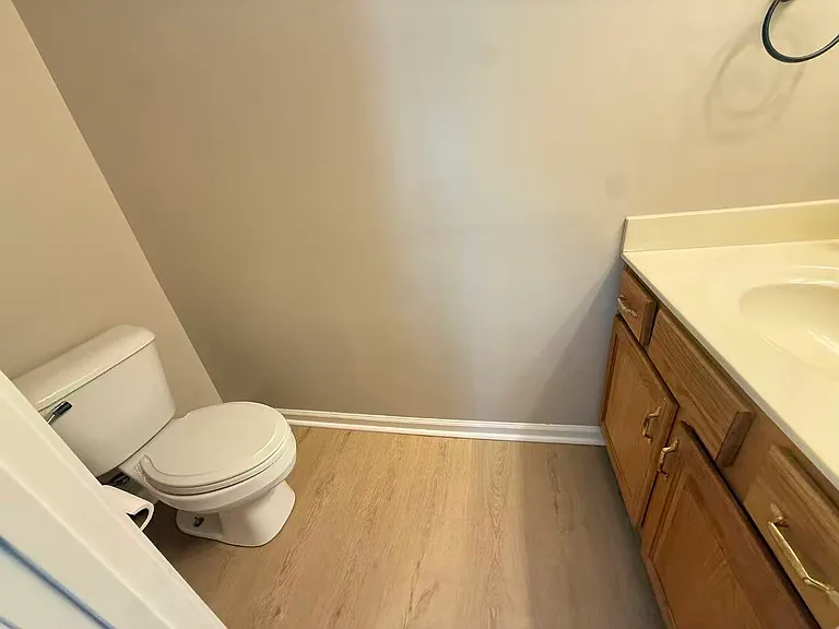1196 Lacy Ln — Photo 23