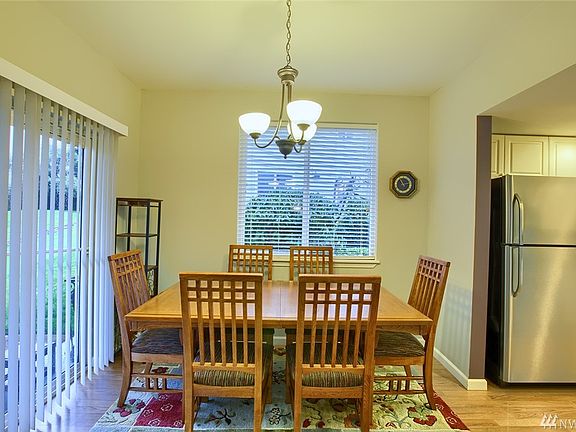 3rd image of 800 96th Ave NE Unit A102