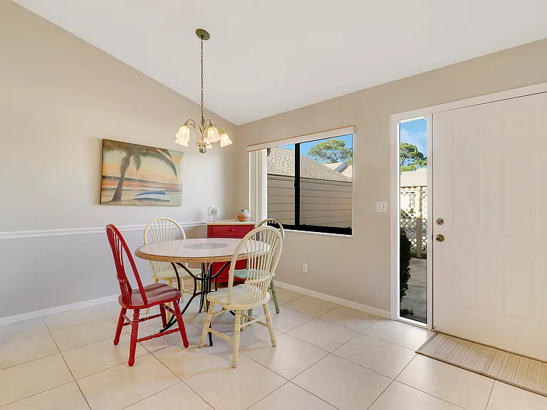 6179 SE Georgetown Pl — Photo 11