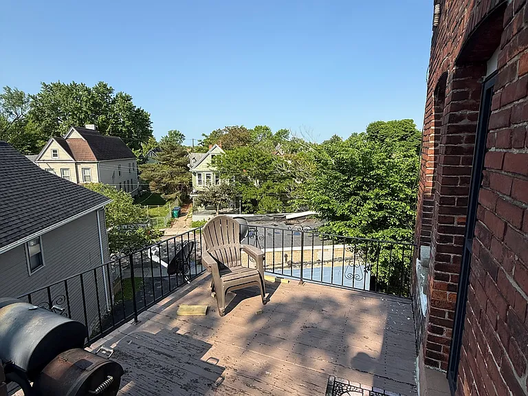 439 W Ferry St #6 — Photo 9