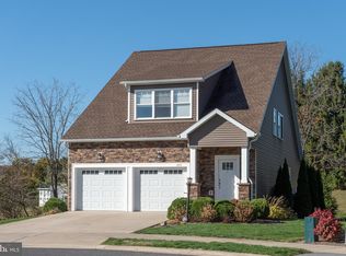 253 Bolton Ave, State College, PA 16803