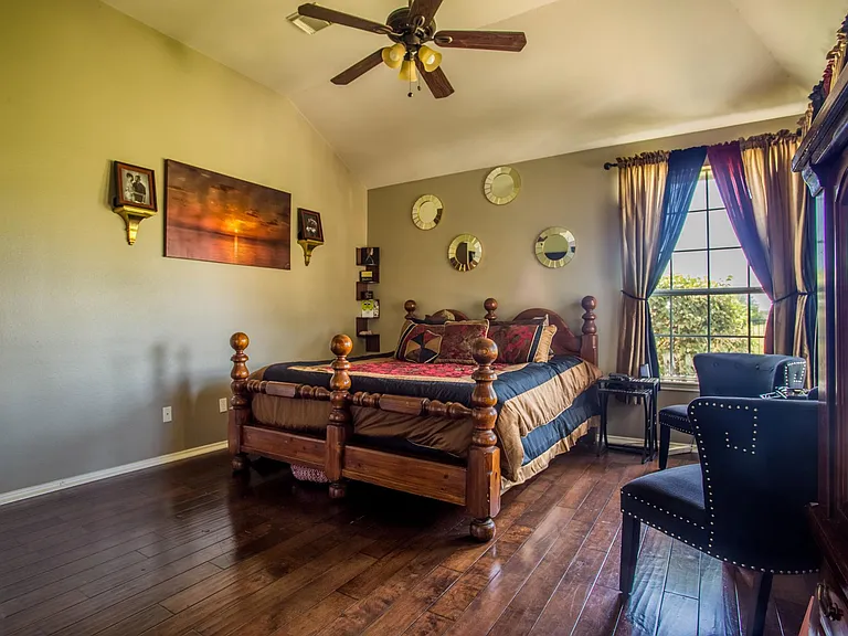 2713 Butler National Dr — Photo 16