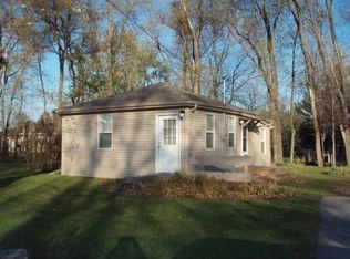 8501 Ravere St, Machesney Park, IL 61115