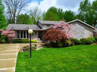 20358 White Bark Dr, Strongsville, OH