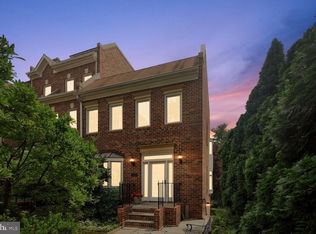 4054 Chancery Ct NW, Washington, DC 20007