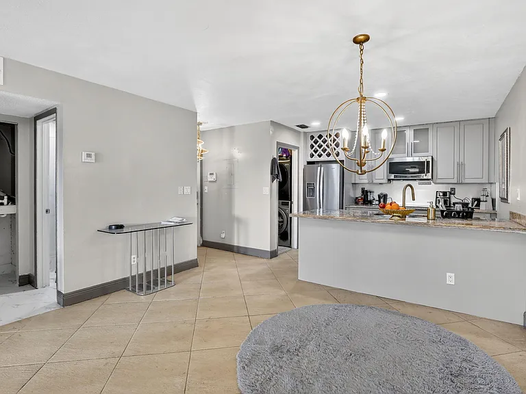 1250 SW 113th Ter #201 — Photo 10