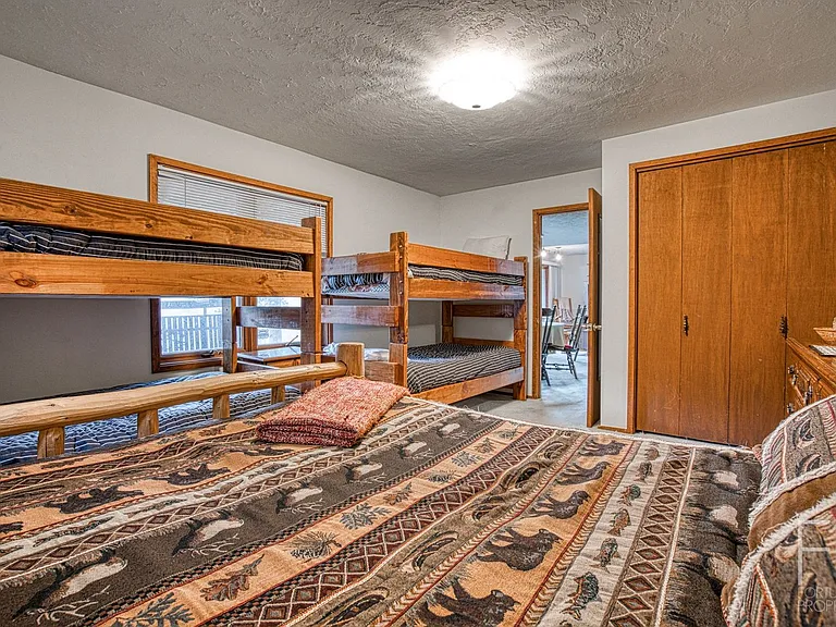 6596 Highway 9 — Photo 30