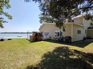 7891 N Tippecanoe Dr, Walkerton, IN 46574