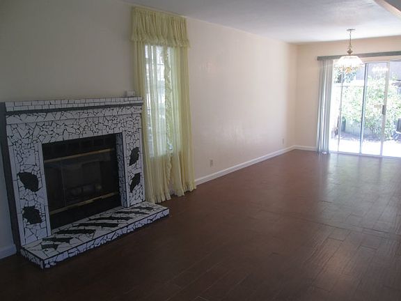 3rd image of 1534 Perrin Ct