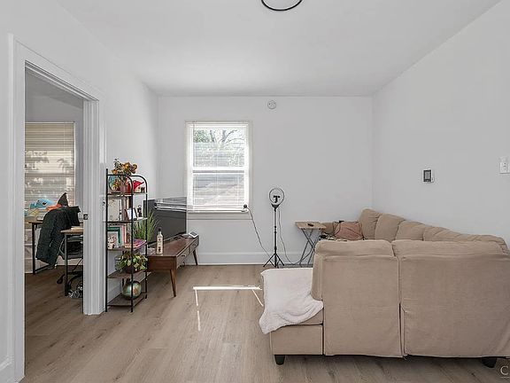 3rd image of 5110 Hunter Ave Unit 2