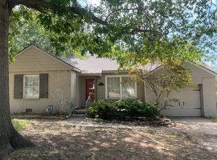 2202 S Delaware Ct, Tulsa, OK 74114