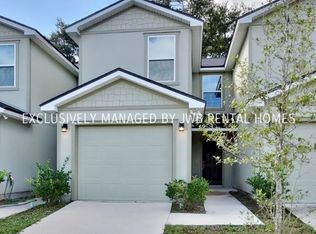 7852 Playschool Ln, Jacksonville, FL 32210
